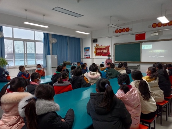 国科大“春分工程”青少年天文科普课程走进中关村一小怀柔分校